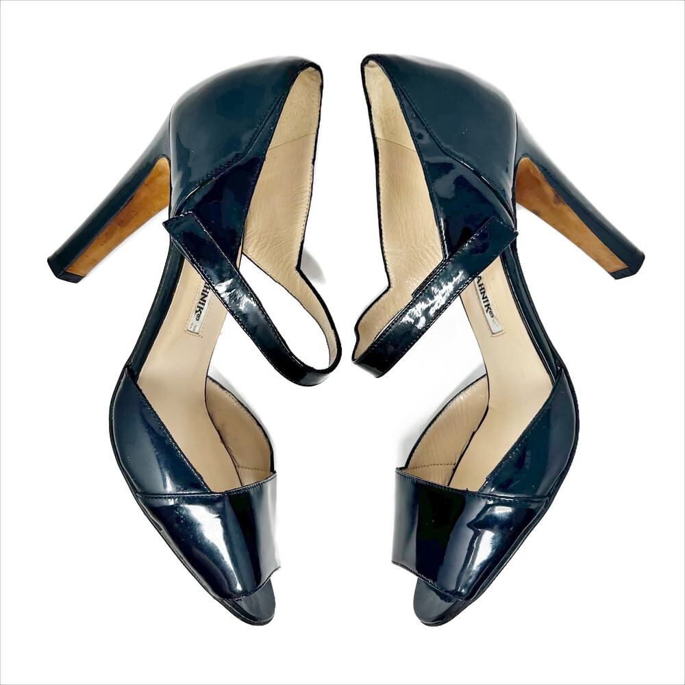 Manolo Blahnik Black Patent Leather Mary Jane Pumps Womens sz US 7.5, IT 37.5 - Picture 4 of 16